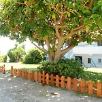 شقة فندقية Evi And 3*