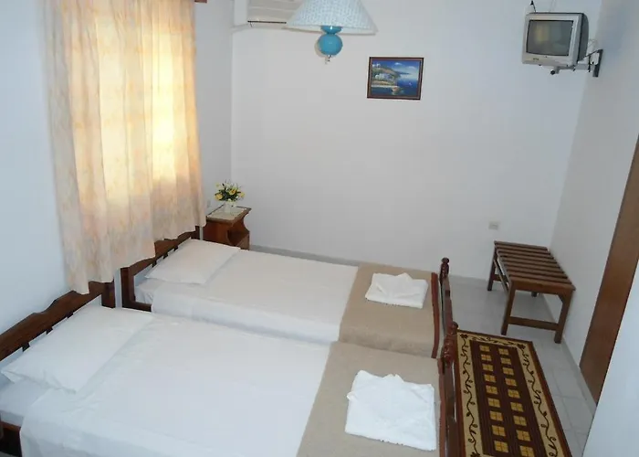 Hotel apartamentowy Evi And Theológos